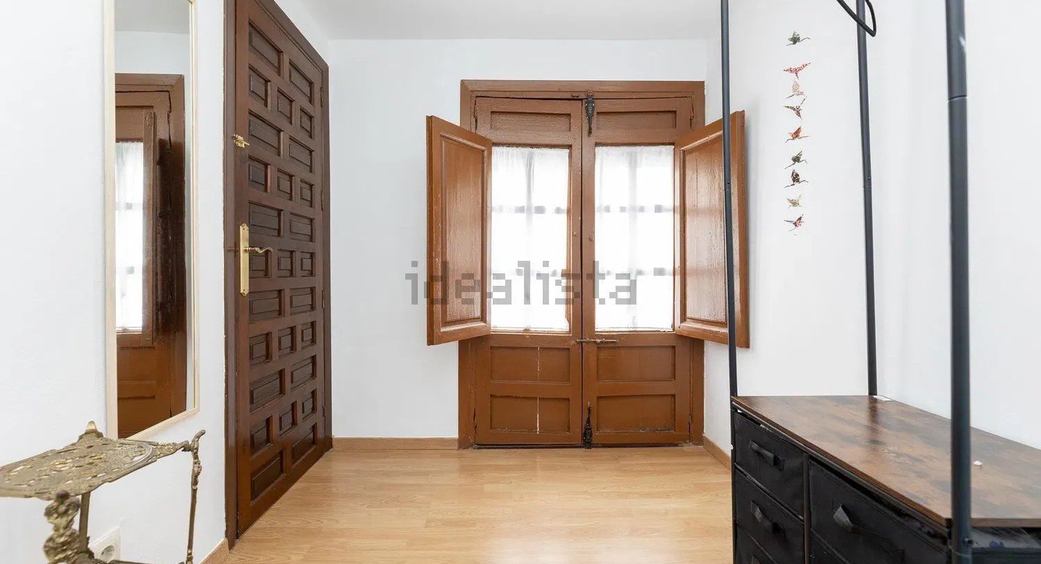 Acceso interior